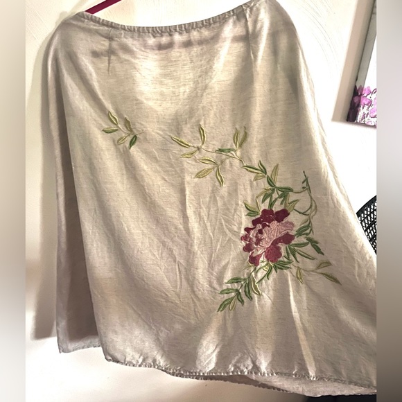 Van Heusen Linen Rose Embroidered Skirt - Picture 3 of 9